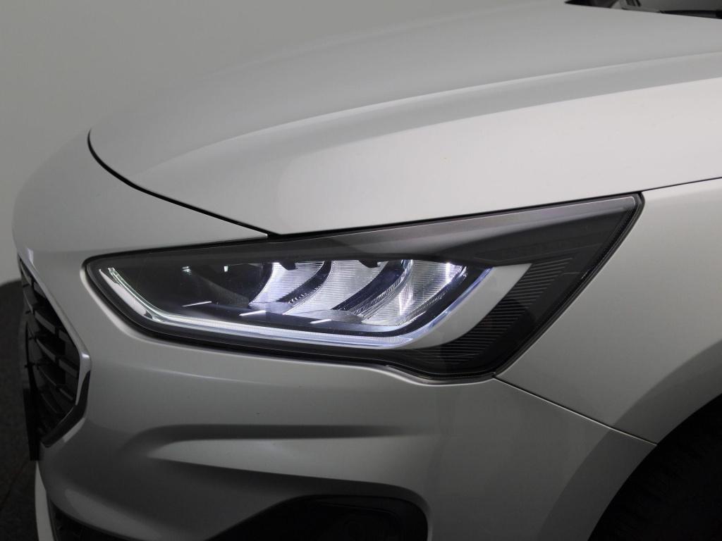 Ford Focus wagon 1.0 ecoboost hybrid connected | parkeer sensoren | navigat