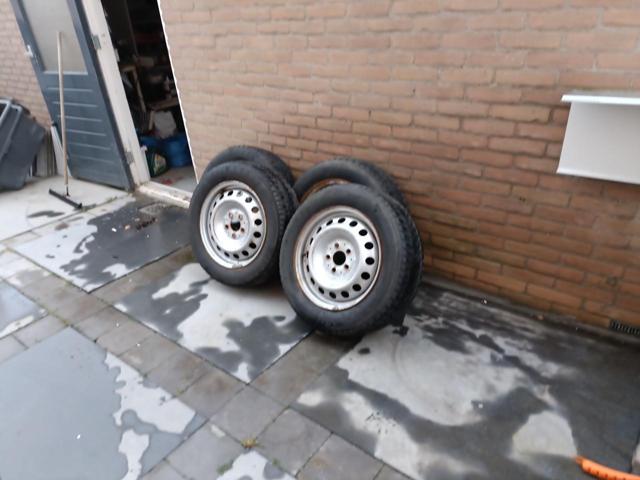 Wielenset voor Mercedes Vito 2013 - 205/65 R16