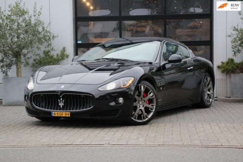 Maserati Granturismo 4.7 s mc - youngtimer - alcantara pack - xenon - nero 