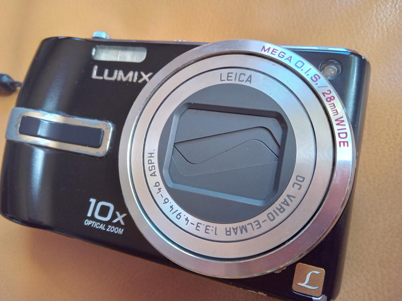 Panasonic Lumix DMC-TZ3 camera