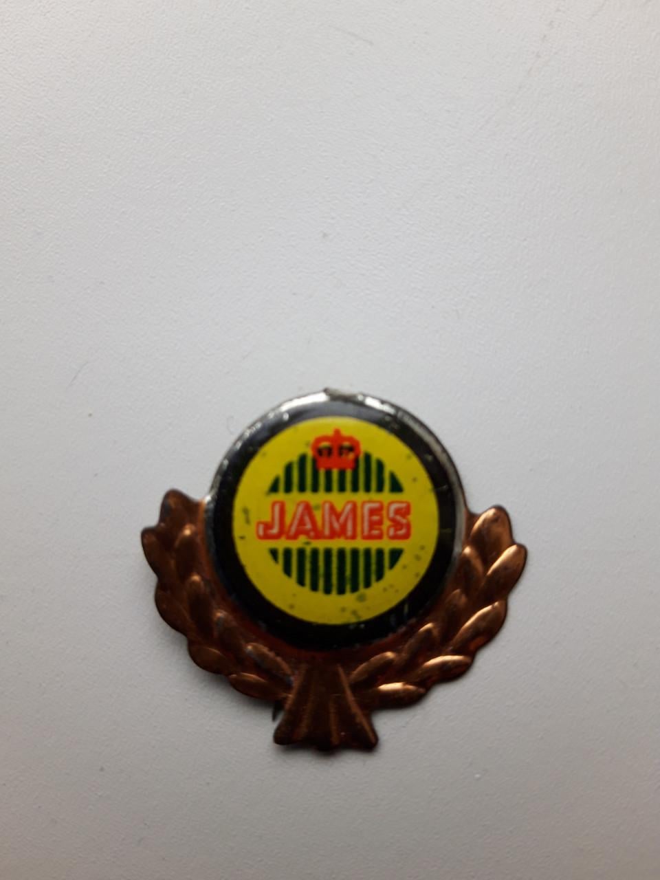 Speldje: James Motorcycles GB