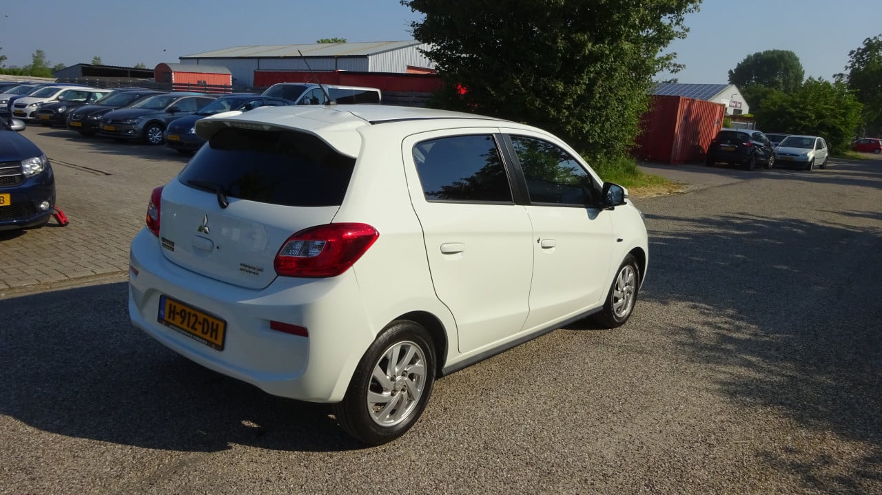 Mitsubishi Space Star 1.2 Automaat