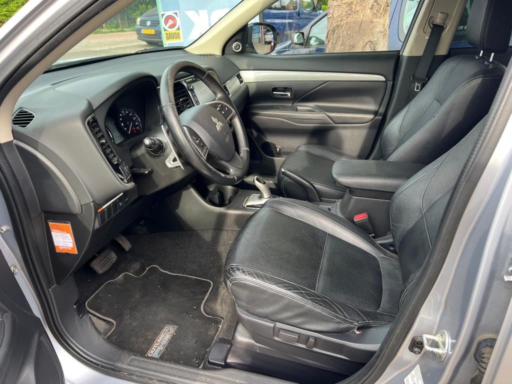 Mitsubishi Outlander phev limited edition, jaar bovag en apk, inclusief beu