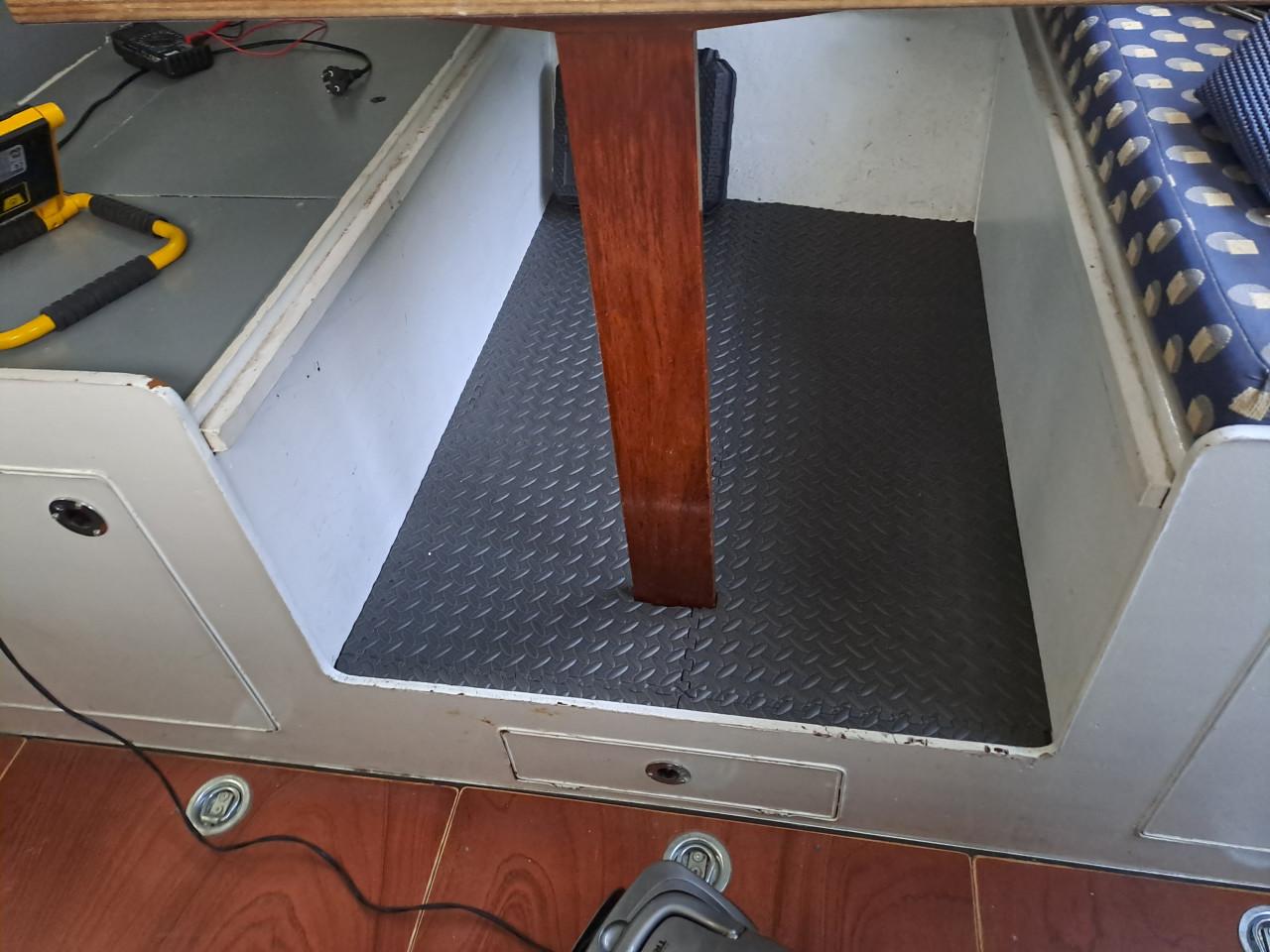 MotorJacht  Amerglass 32 a 9.45 x 3.15x 0.76