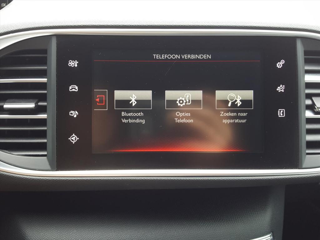 Peugeot 308 gt 1.6 turbo-205pk navi | full-led | alcantara/leer | trekhaak 