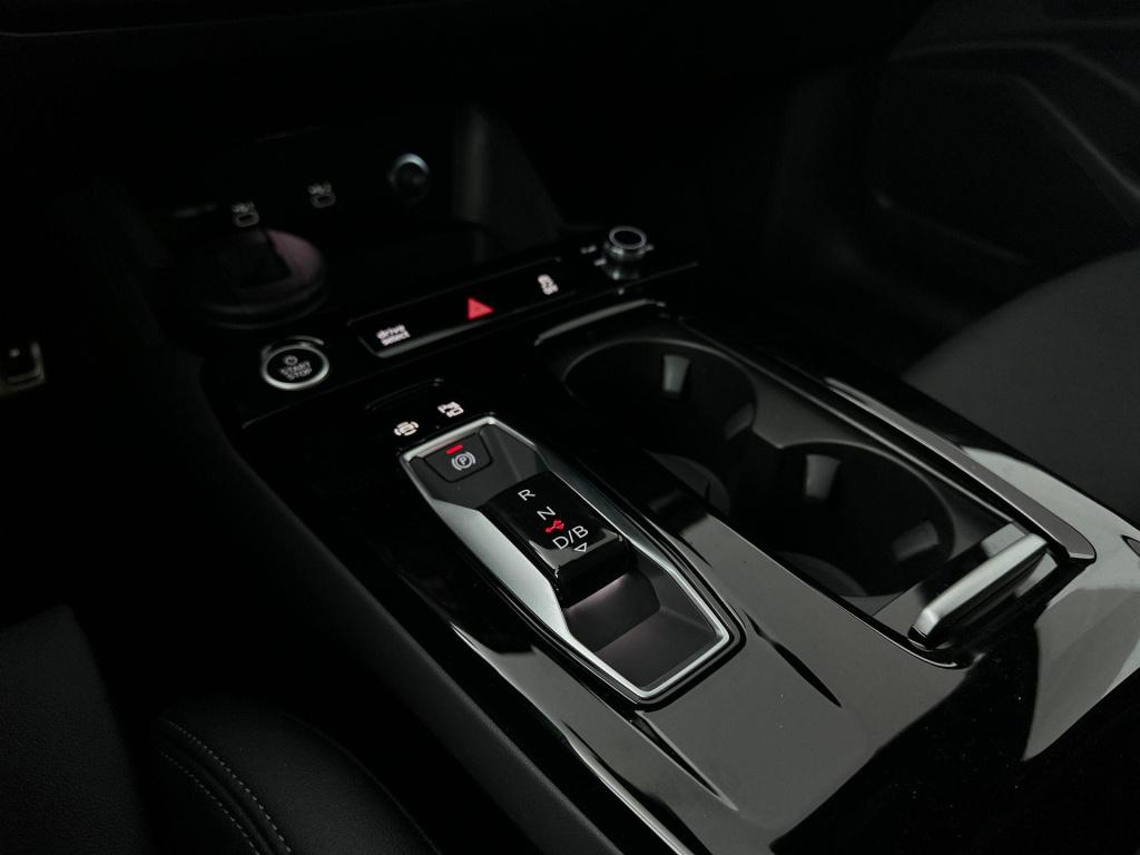 Audi Q6 E-tron s edition e-tron perf 100kwh 225 kw / 306 pk suv e