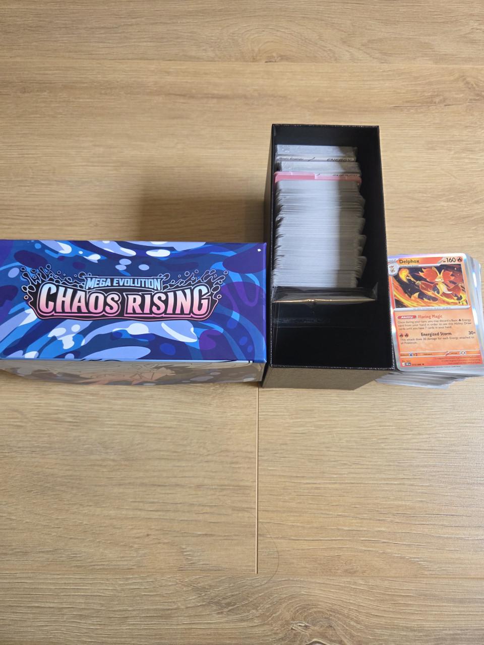 Diverse Pokemon Kaarten Pitch Black & Chaos Rising