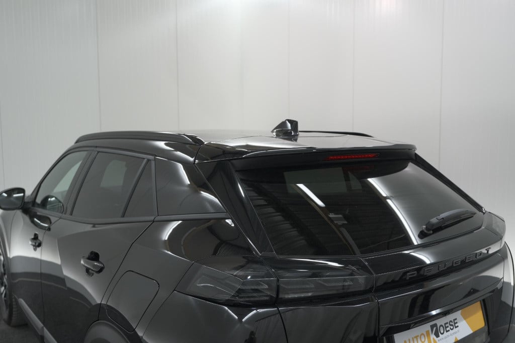 Peugeot 2008 puretech 130 eat8 allure | 360 camera | adaptieve cruise contr