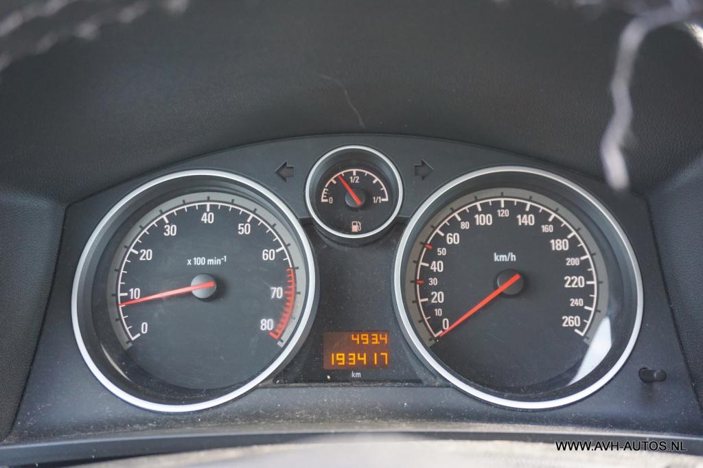 Opel Zafira 1.8 111 years edition, 7 - persoons!