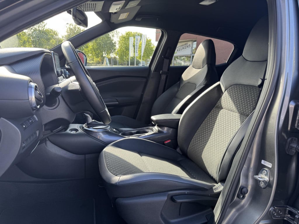 Nissan Juke 1.6 hybrid n-connecta