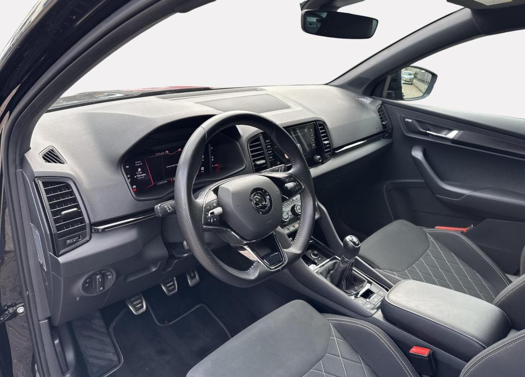 Skoda Karoq 1.5 tsi act sportline business