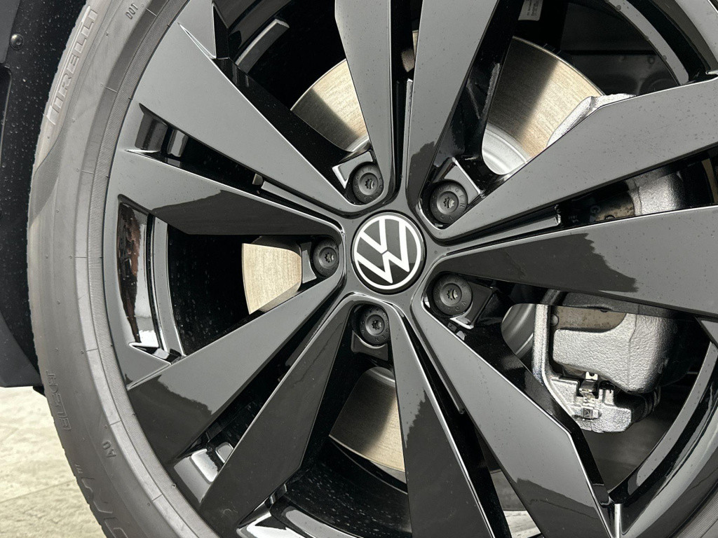 Volkswagen Id.4 pro limited edition 77 kwh accu. 210 kw / 286 pk s