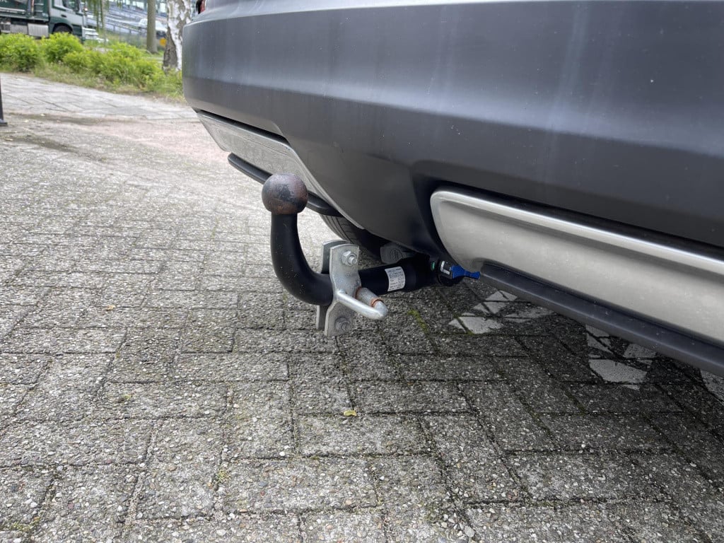 Nissan Qashqai 1.2 n-connecta design pack | trekhaak | panoramadak | naviga