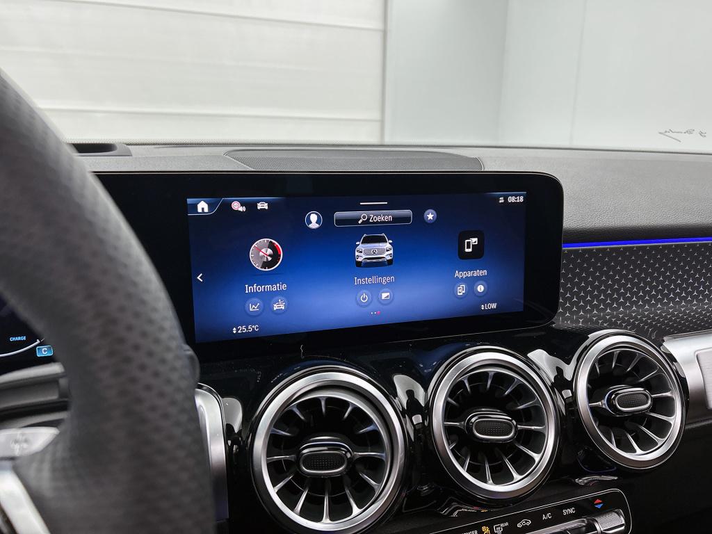 Mercedes-Benz Glb 200 business solution amg 7p. | premium plus | winterpakk