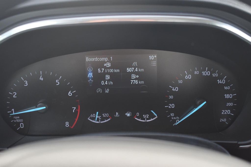 Ford Focus 1.0 ecoboost hybrid titanium | btw auto | navigatie | apple carp