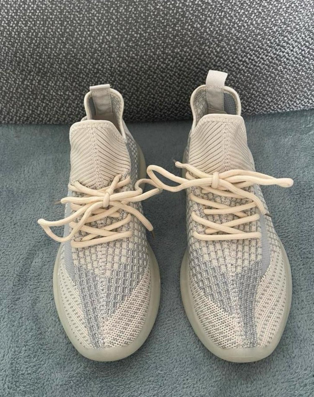 Gloednieuwe sneakers maat 40