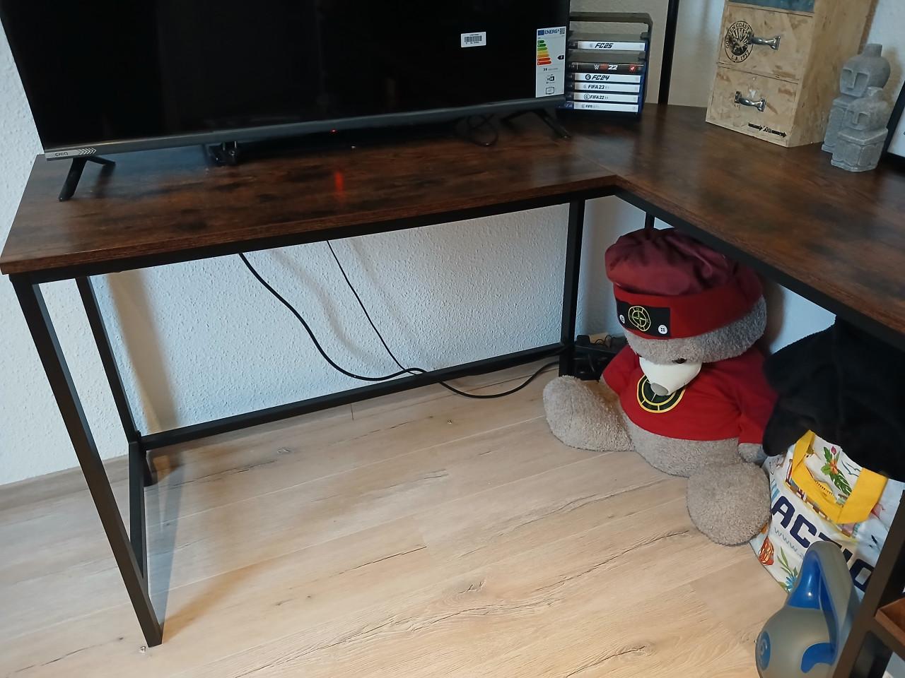 Mooi hoekbureau 138x138x75