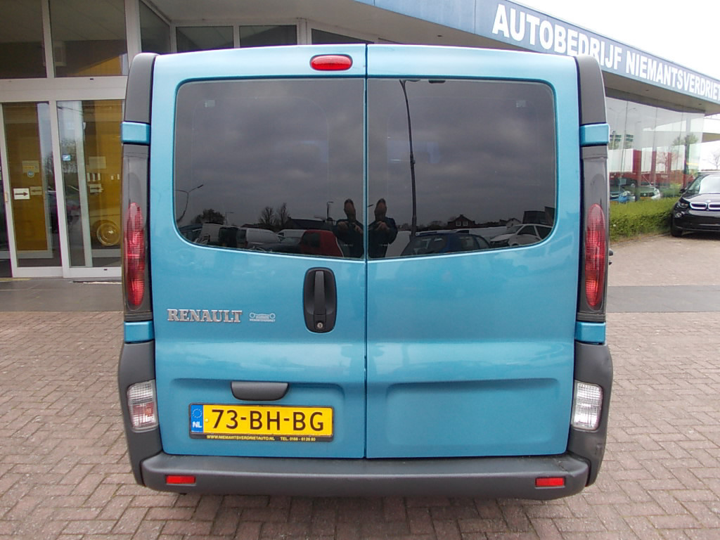 Renault Trafic 1.9 dci l2/h1 dc dubbele cabine airco