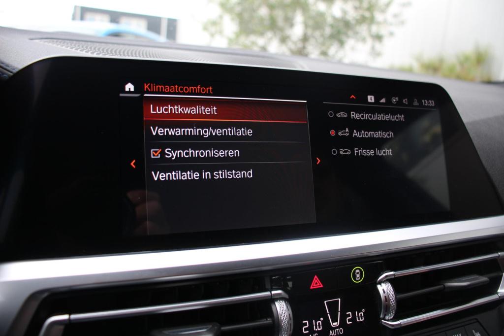 BMW 3-serie touring 330i m-sport - leder - 360 camera - head up - led - vir