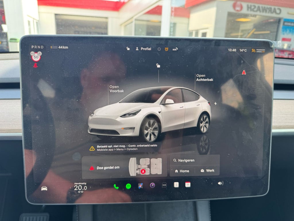 Tesla Model Y rwd 58 kwh