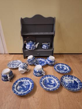 Brocante blauw wit kop en schotels
