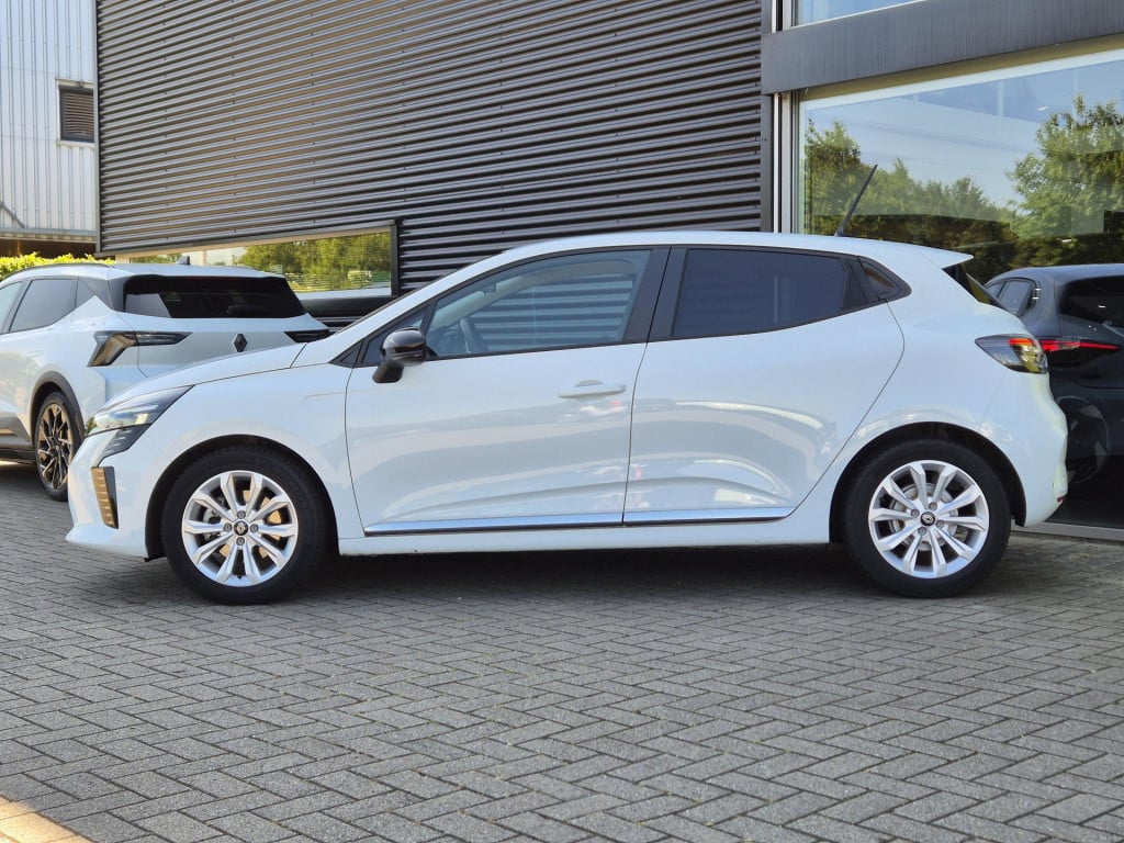Renault Clio 1.6 e-tech full hybrid 145 evolution android/apple auto, camer
