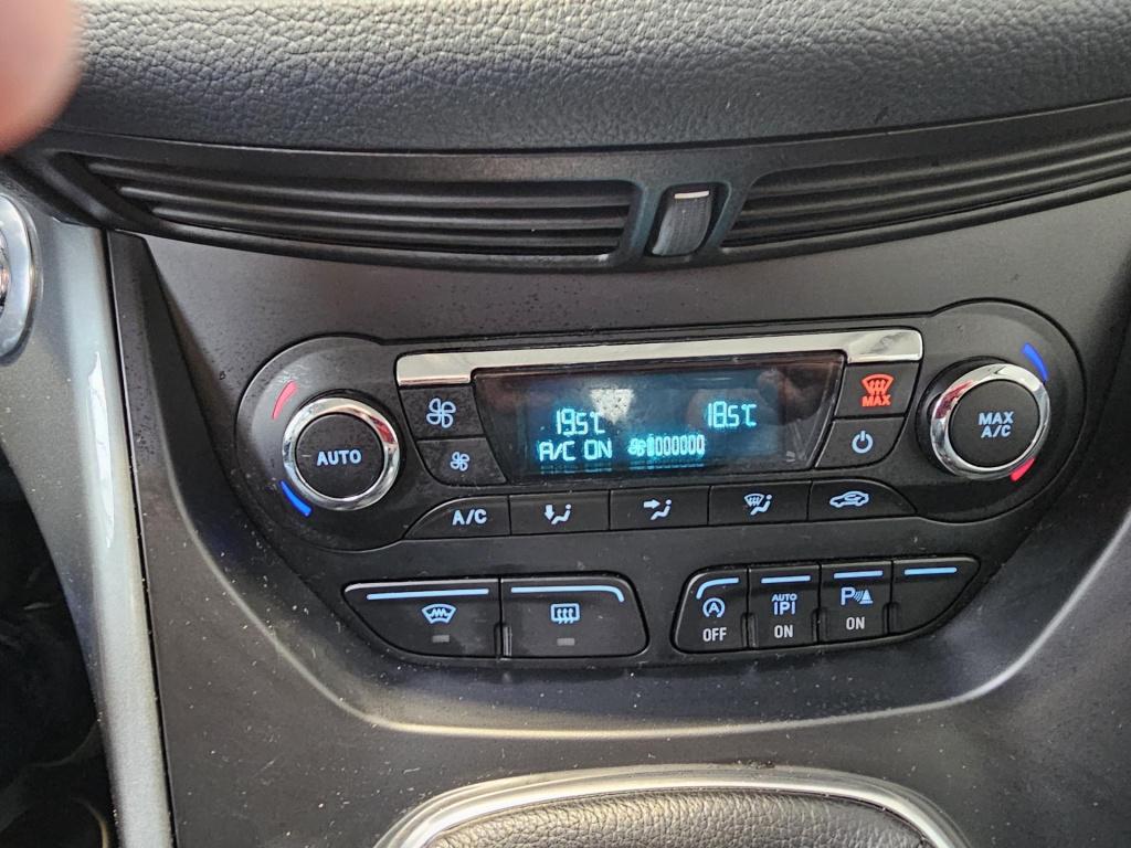 Ford C-max 1.0 titanium