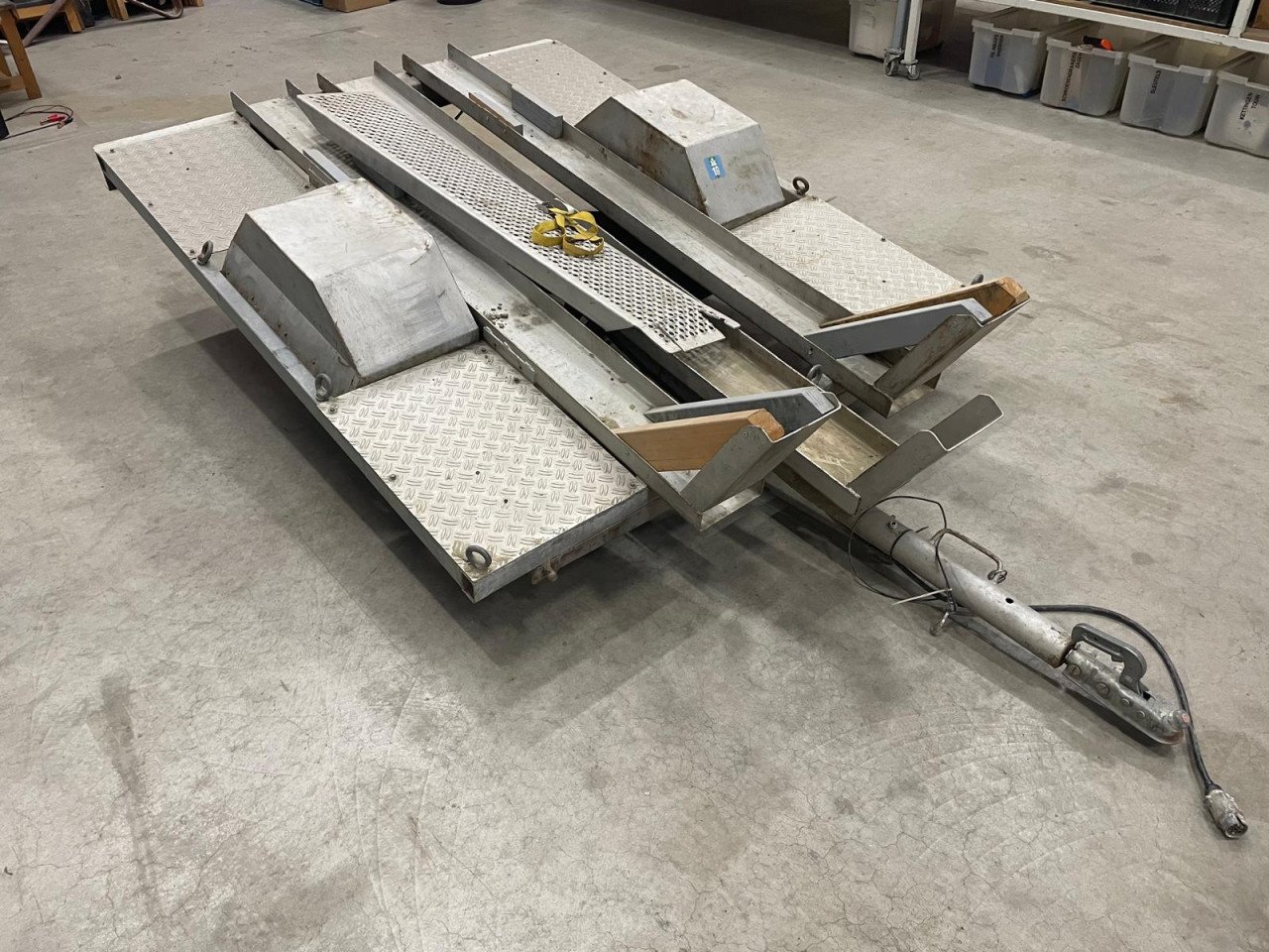 Motoraanhanger/ motortrailer voor 2 motoren bouwjaar 2015