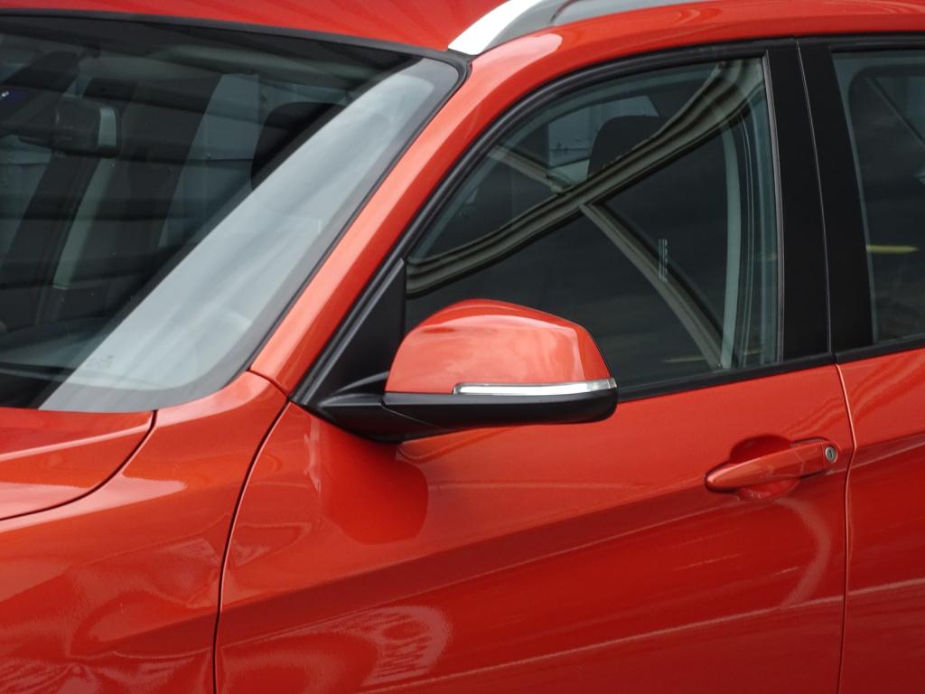BMW X1 sdrive20i upgrade edition automaat | leder | navi