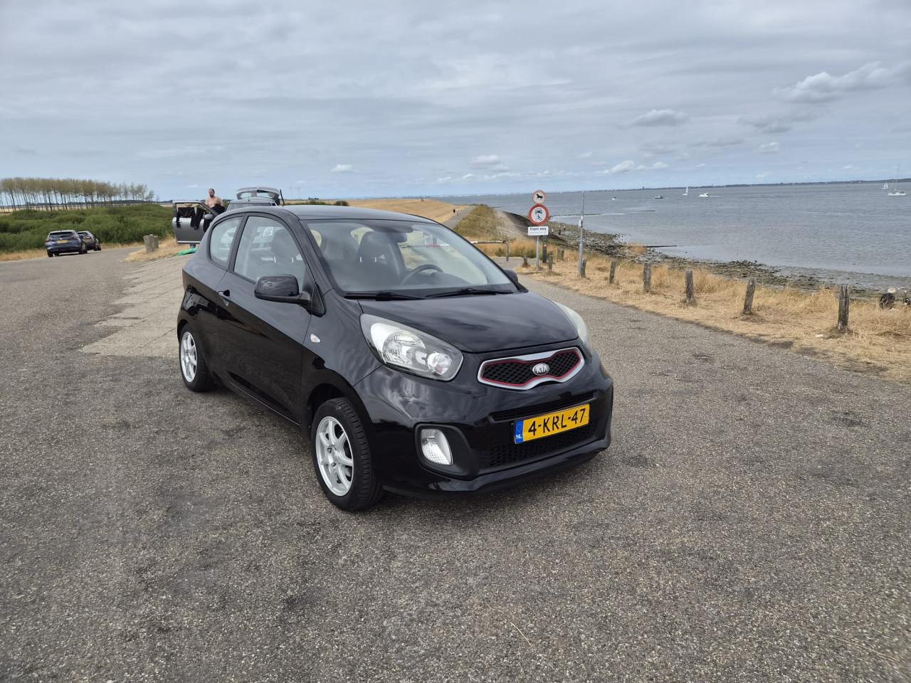 Kia Picanto Zwart; APK tot sept 2027!!