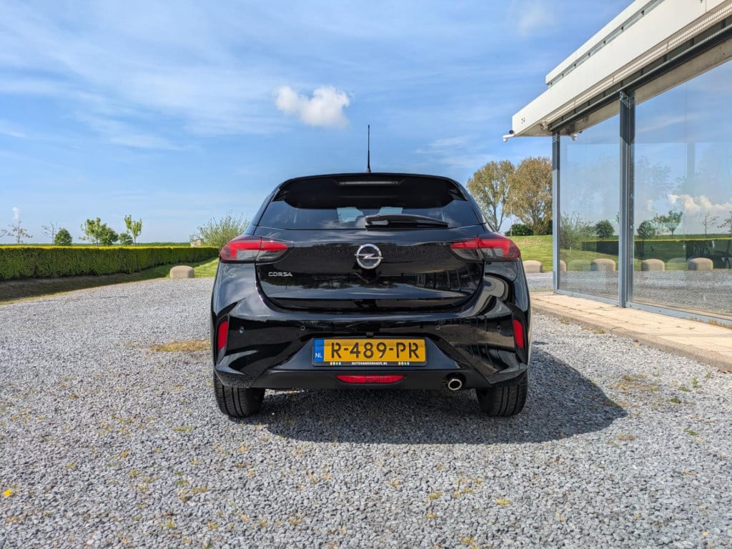 Opel Corsa 1.2 gs line | navigatie | cruise control | carplay | camera | la