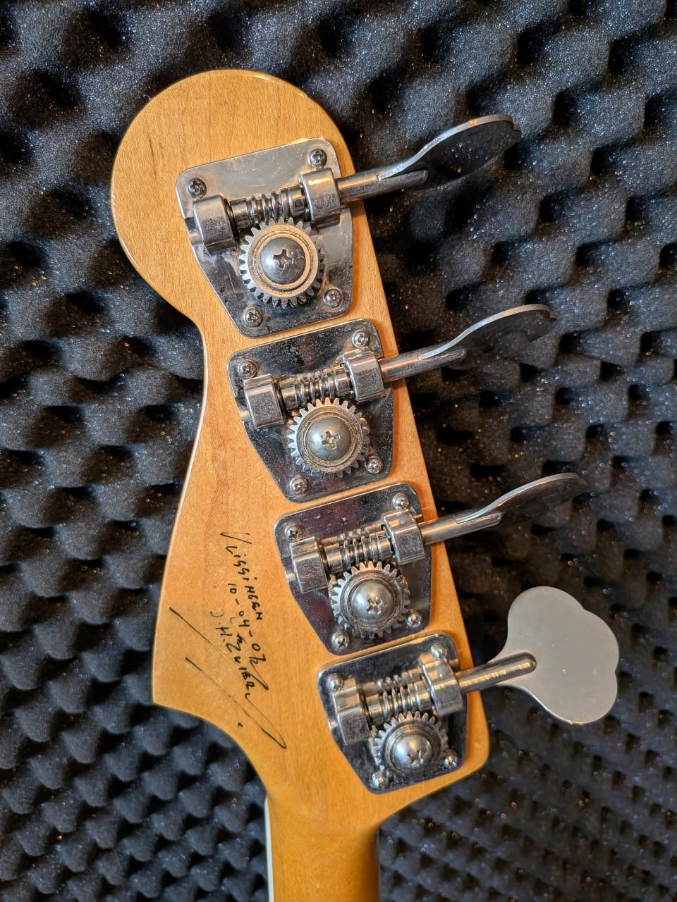 Professionele jazz-bass guitar, bouwer Sjak Zwier,