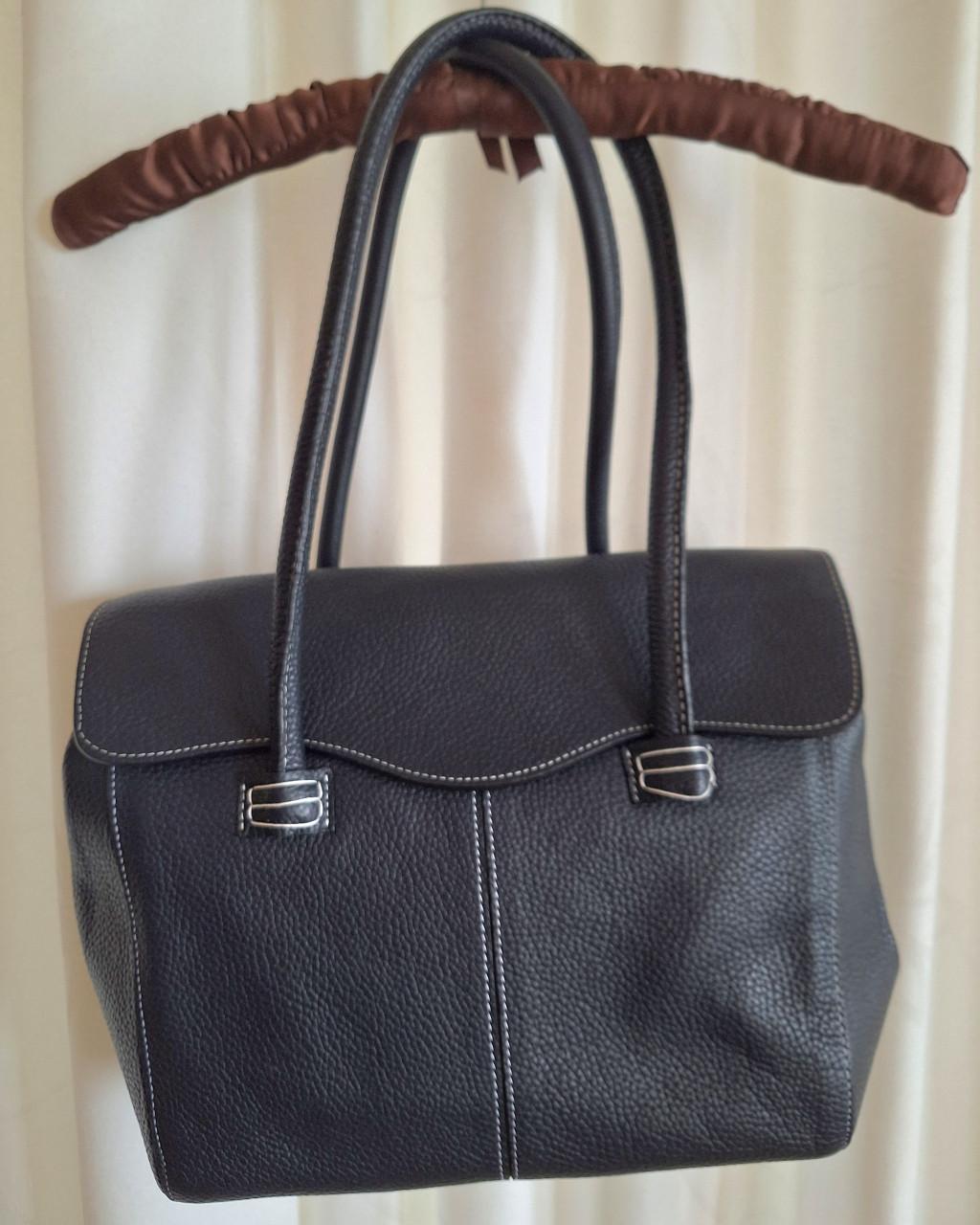 Prachtige donkerblauwe echt leren tas.  Merk Vanity