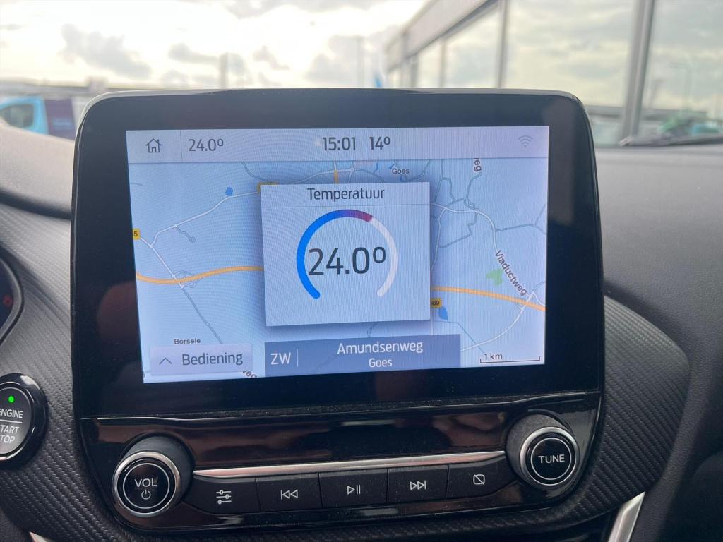 Ford Puma 1.0i ecoboost hybrid 155pk st-line x , panodak , 19inch , winterp