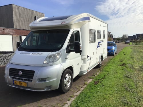 EuraMobil Terrestra 670 SB. Ruime, fijne camper.