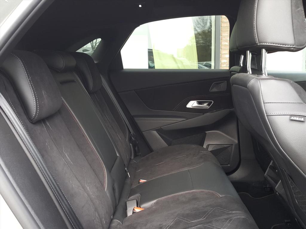 Ds Ds 7 1.6 e-tense 300pk 4x4 aut performance line+