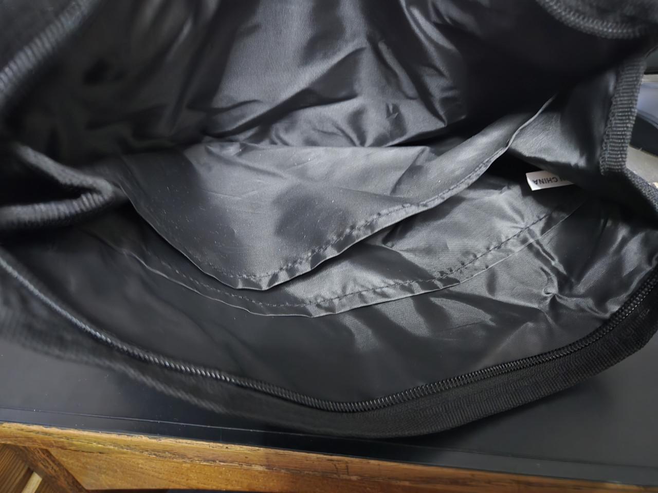 Zwarte Enrico Benetti Amsterdam 54448 toilettas 31.5x21x8 cm Nieuw.