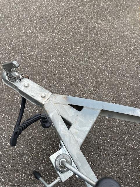 Aanhanger, enkelasser