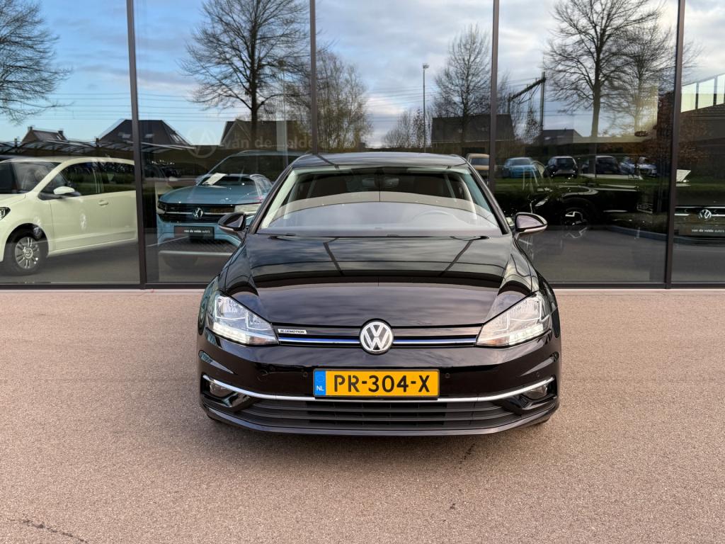 Volkswagen Golf 1.5 tsi highline | virtual | camera | adapt. cruise | carpl