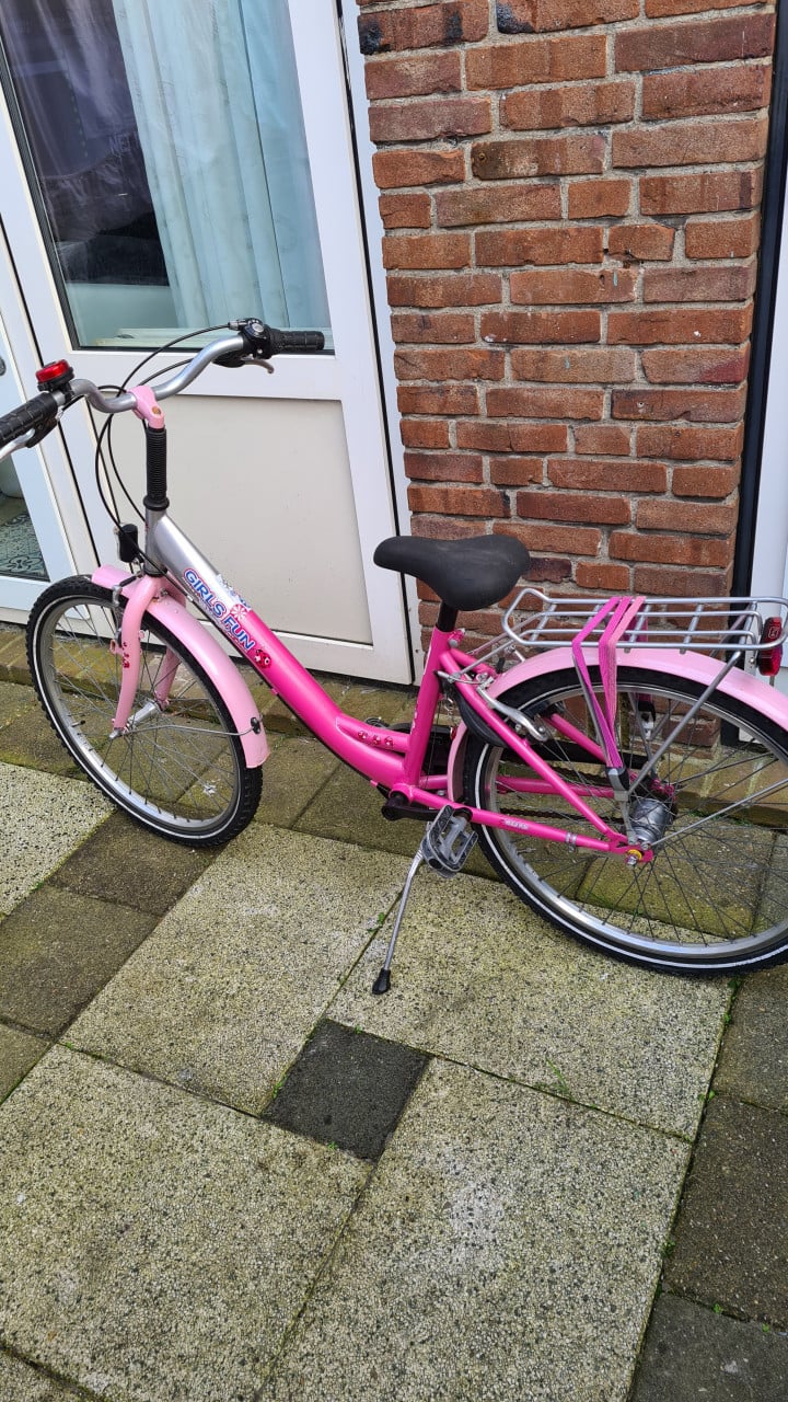 Meisjes fiets Girls Fun-24 inch- met 3 versnellingen- 9 -13 jaar