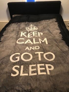 Mooie zwarte boxspring te koop!