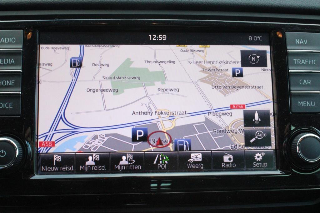 Skoda Octavia combi elegance business 1.4 tsi grt eleg bns