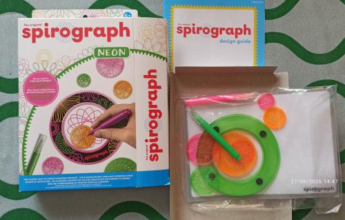Spirograph - 7 onderdelen - Zo goed als nieuw