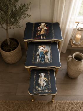 Set unieke bijzettafeltjes