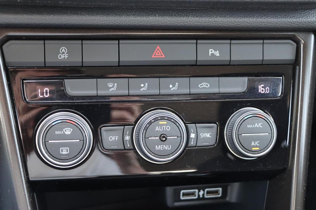 Volkswagen T-roc 1.5 tsi style 150pk dsg7