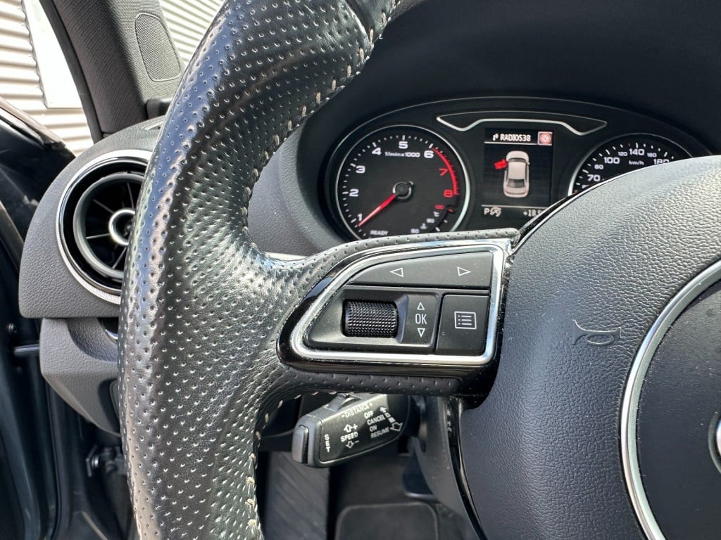 Audi A3 1.4 tfsi pro line plus 3x s-line pano trekhaak mmi plus acc + blis