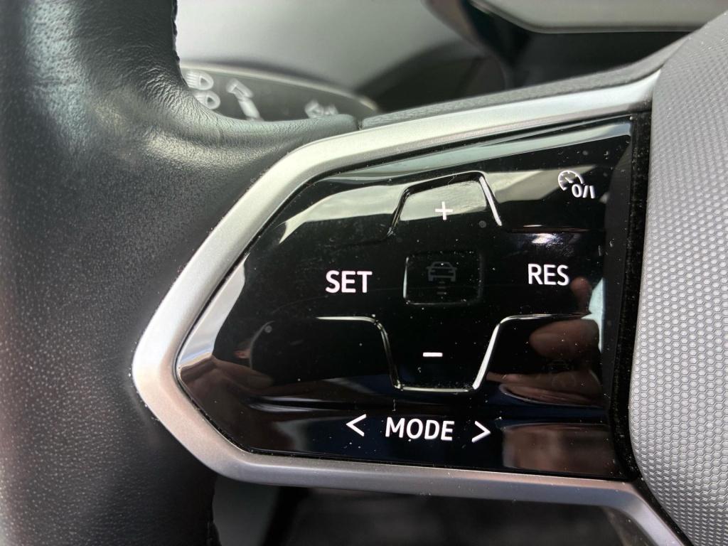 Volkswagen Id.4 first 77 kwh