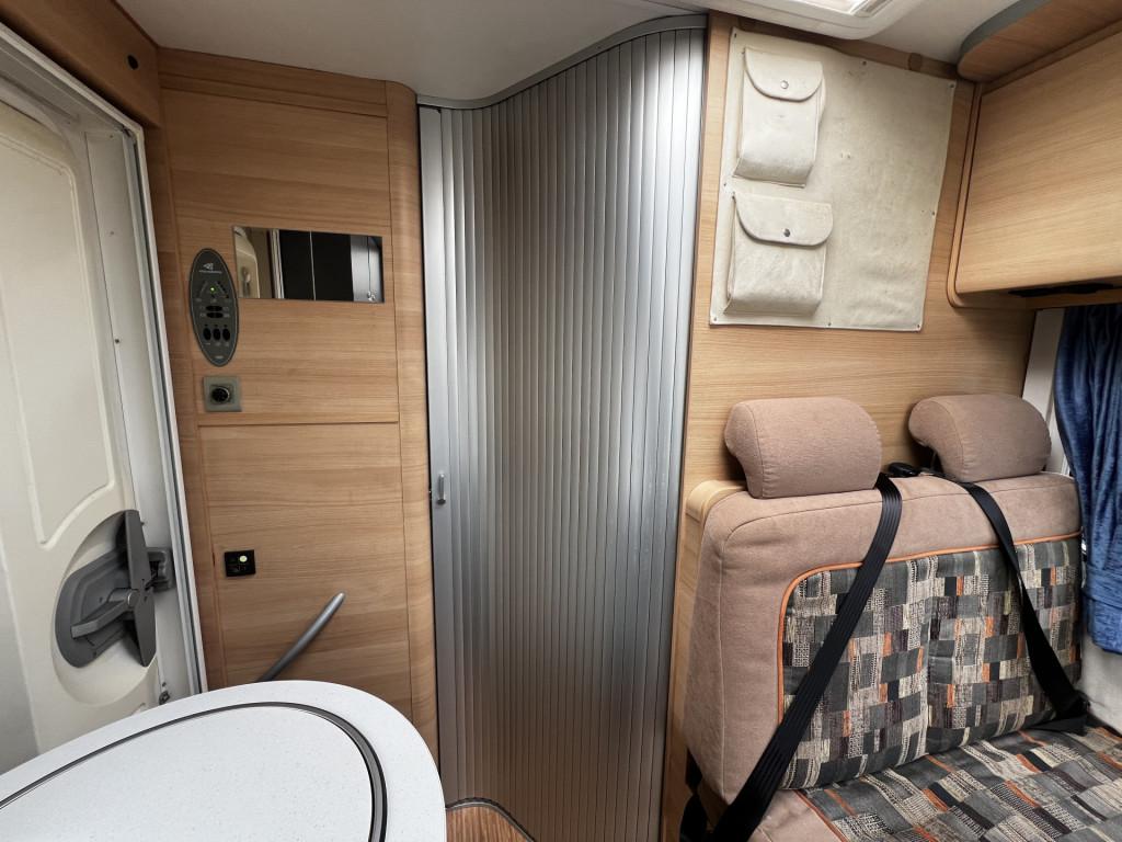 Fiat Ducato weinsberg 2.3 jtd r49 x250/2 | camera | luifel | grote garage |