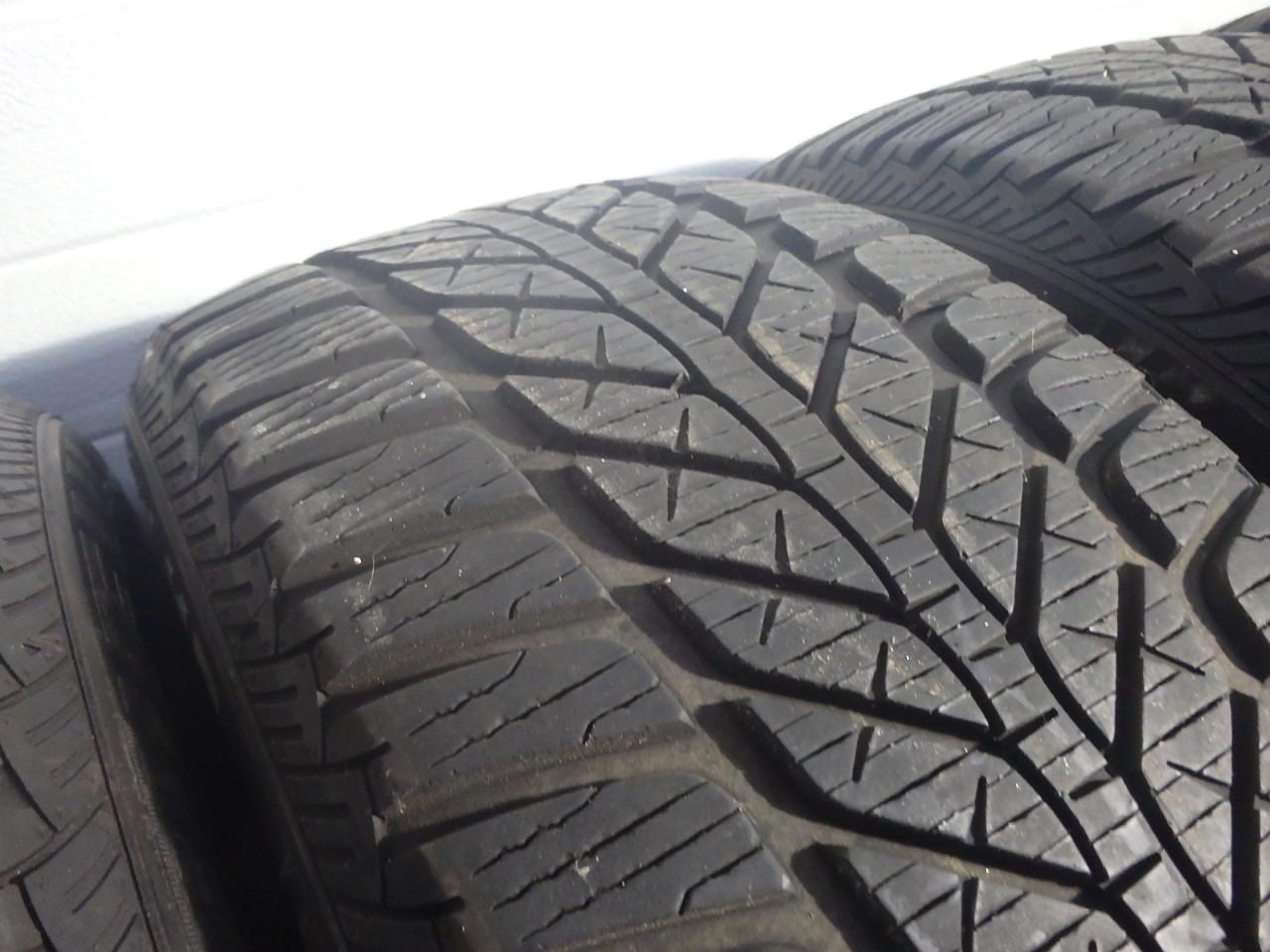 Mooie set FULDA 225/50-17 WINTERBANDEN 6-7mm