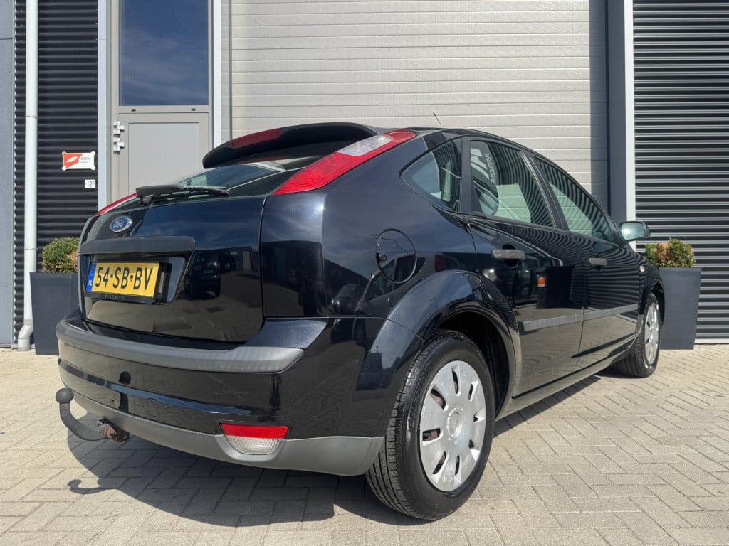 Ford Focus 1.6-16v champion/129.409 nap/apk vol jaar/airco/trekhaak